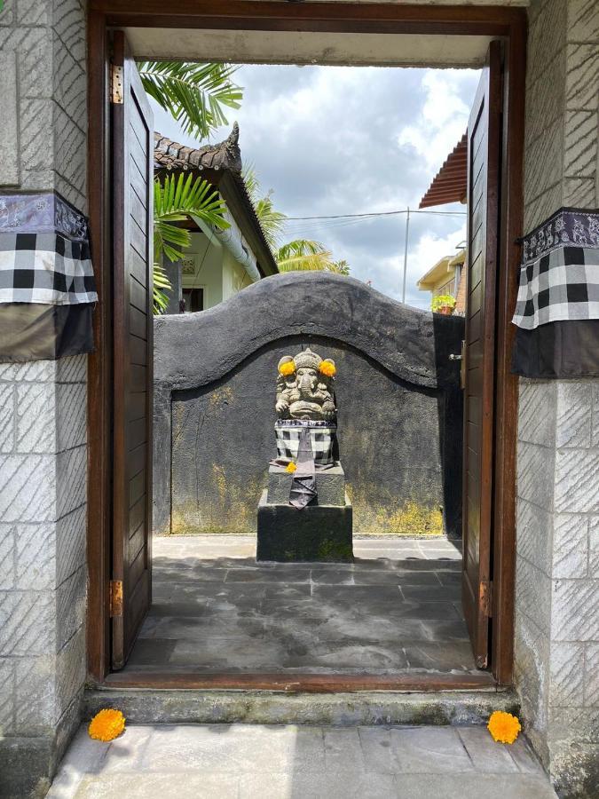 Wita House Villa Ubud Buitenkant foto